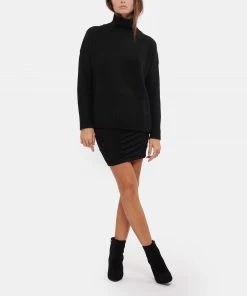 KUJTEN Pull Ulla Col Cheminé Oversize Cachemire Noir -Boutique MAJESTIC FILATURES unnamed file 967