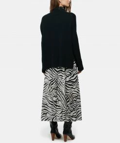 KUJTEN Pull Ulla Col Cheminé Oversize Cachemire Noir -Boutique MAJESTIC FILATURES unnamed file 969