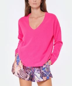 MAJESTIC FILATURES Pull Col V Cachemire Rose Fluo 9 MAJESTIC FILATURES Pull Col V Cachemire Rose Fluo -Boutique MAJESTIC FILATURES unnamed file 999